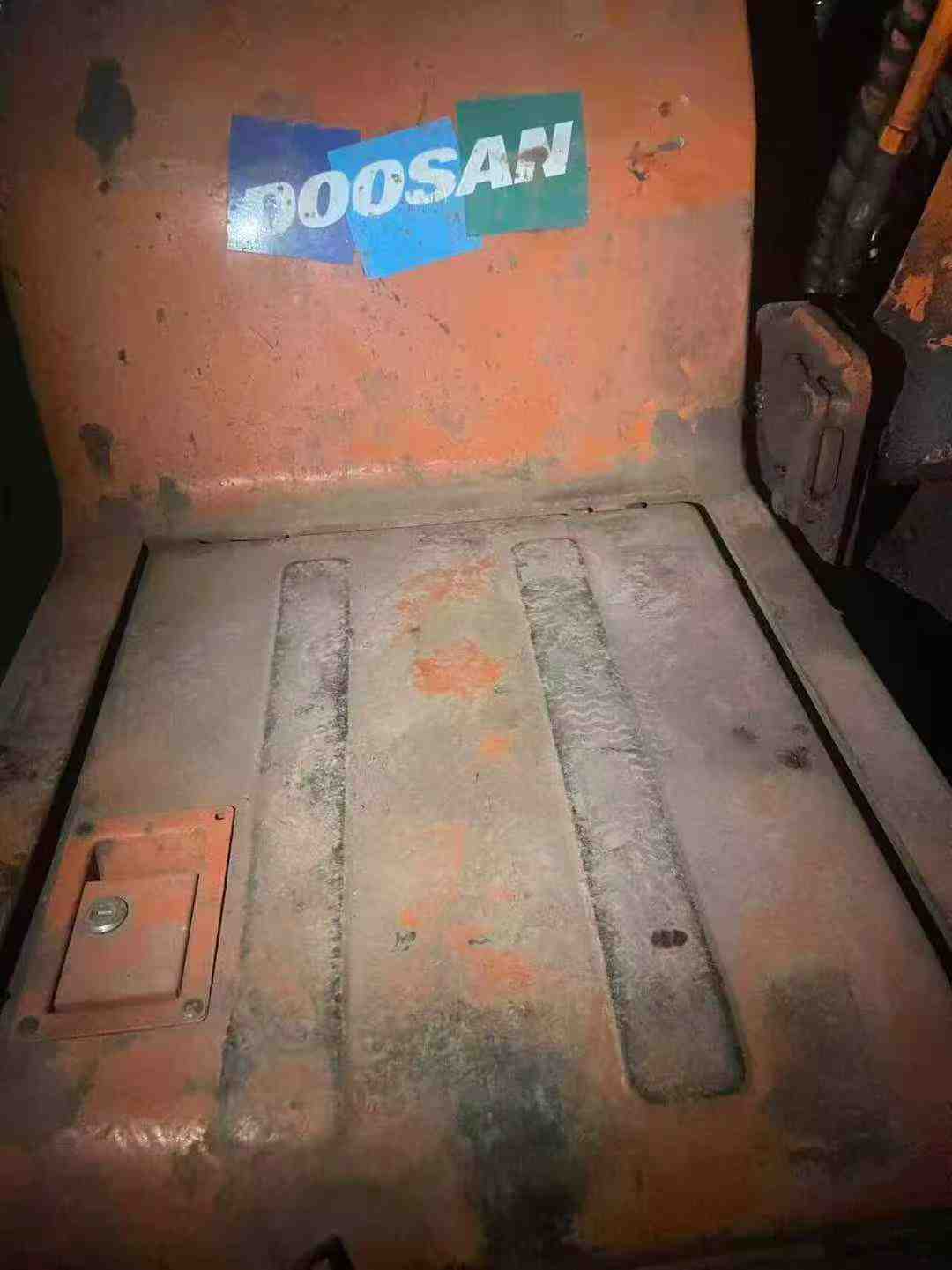 Used Doosan DX15 Excavator 2016 Model / 3
