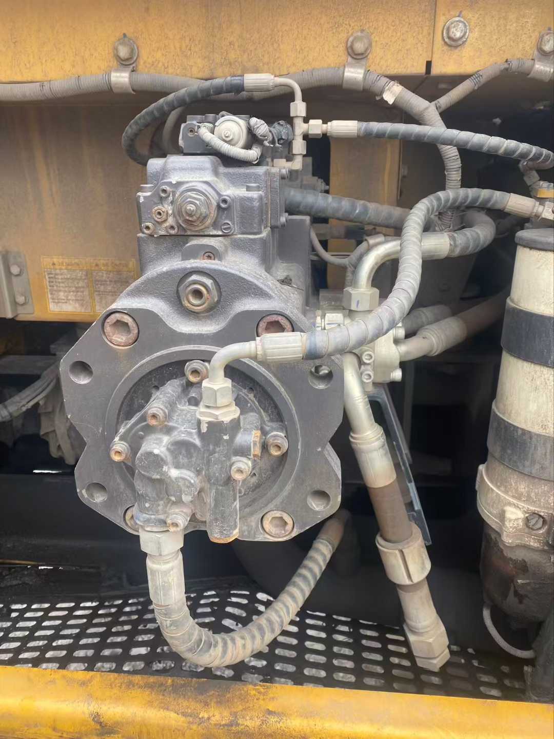 Used Sany SY365H Excavator 2018 Model / 4