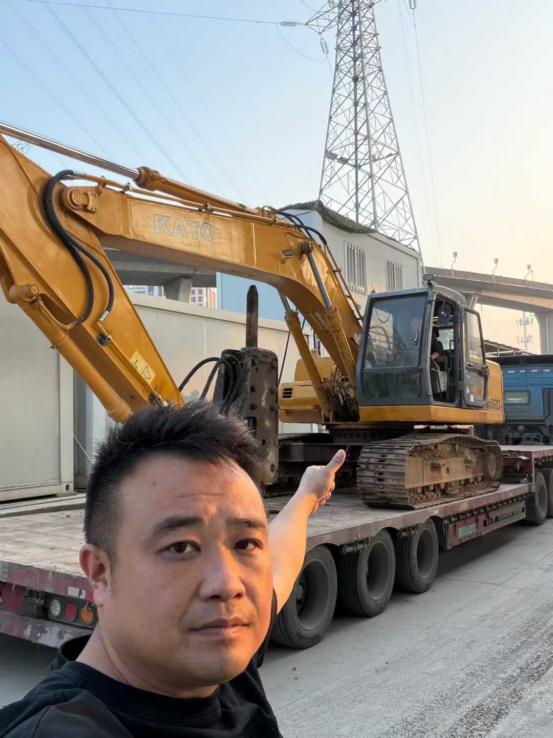 Used Kato HD820V Excavator 2016 Model