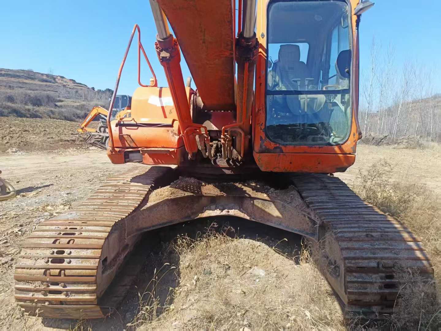 Used Doosan DH220-7 Excavator 2016 Model / 3