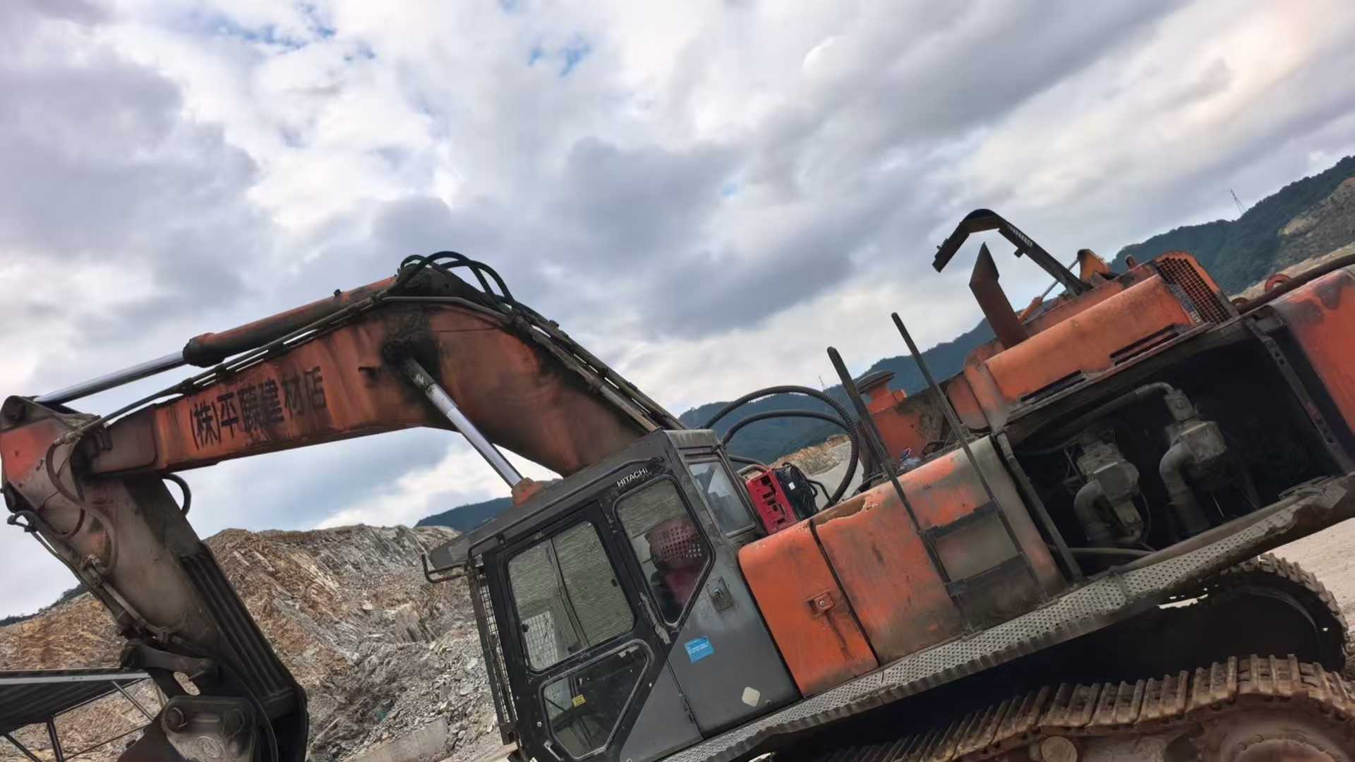 Used Hitachi ZX650 Excavator 2016 Model