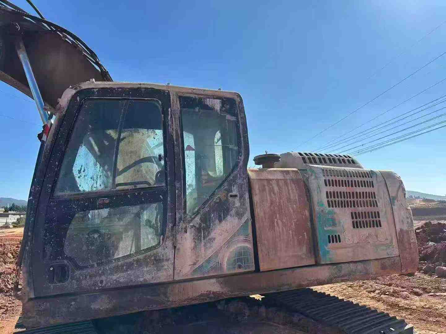Used Kobelco SK210 Excavator 2016 Model / 2