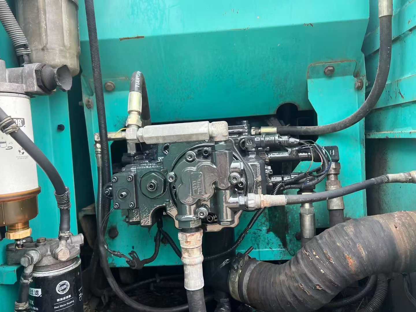 Used Kobelco SK130 Excavator 2016 Model / 6