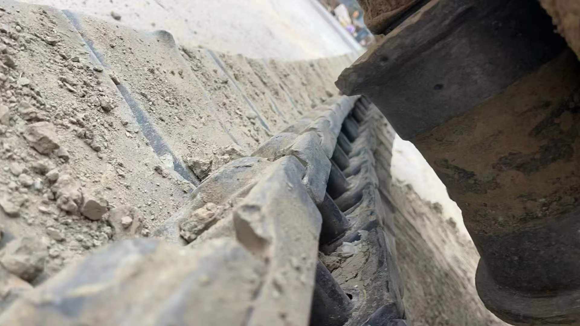 Used Kobelco SK200 Excavator 2016 Model / 8