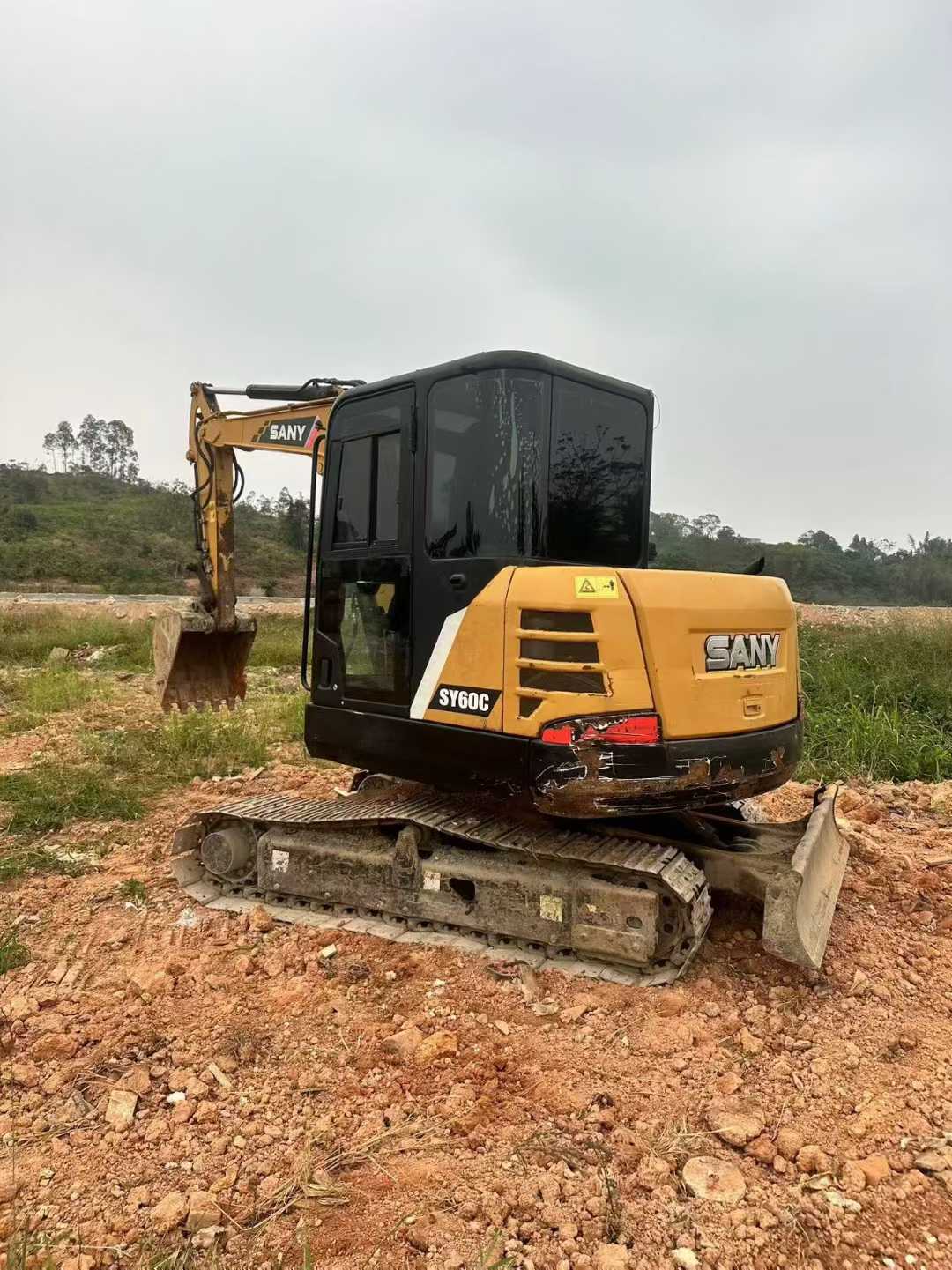 Used Sany SY60 Excavator 2016 Model / 4