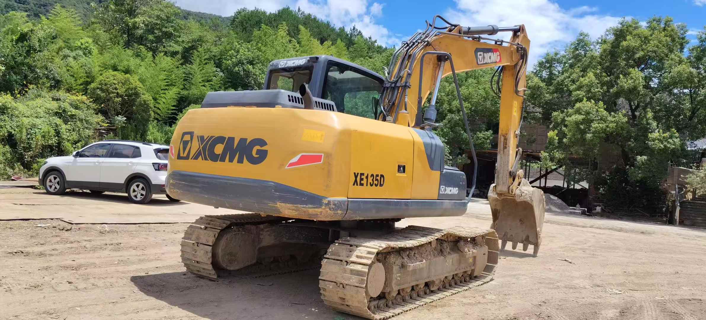 Used XCMG XE135GA Excavator 2022 Model / 4
