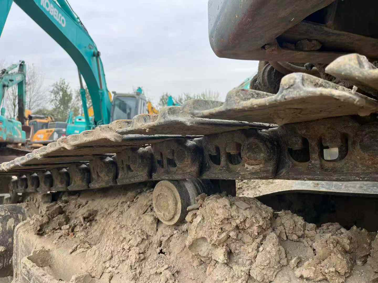 Used Kobelco SK210 Excavator 2019 Model / 4