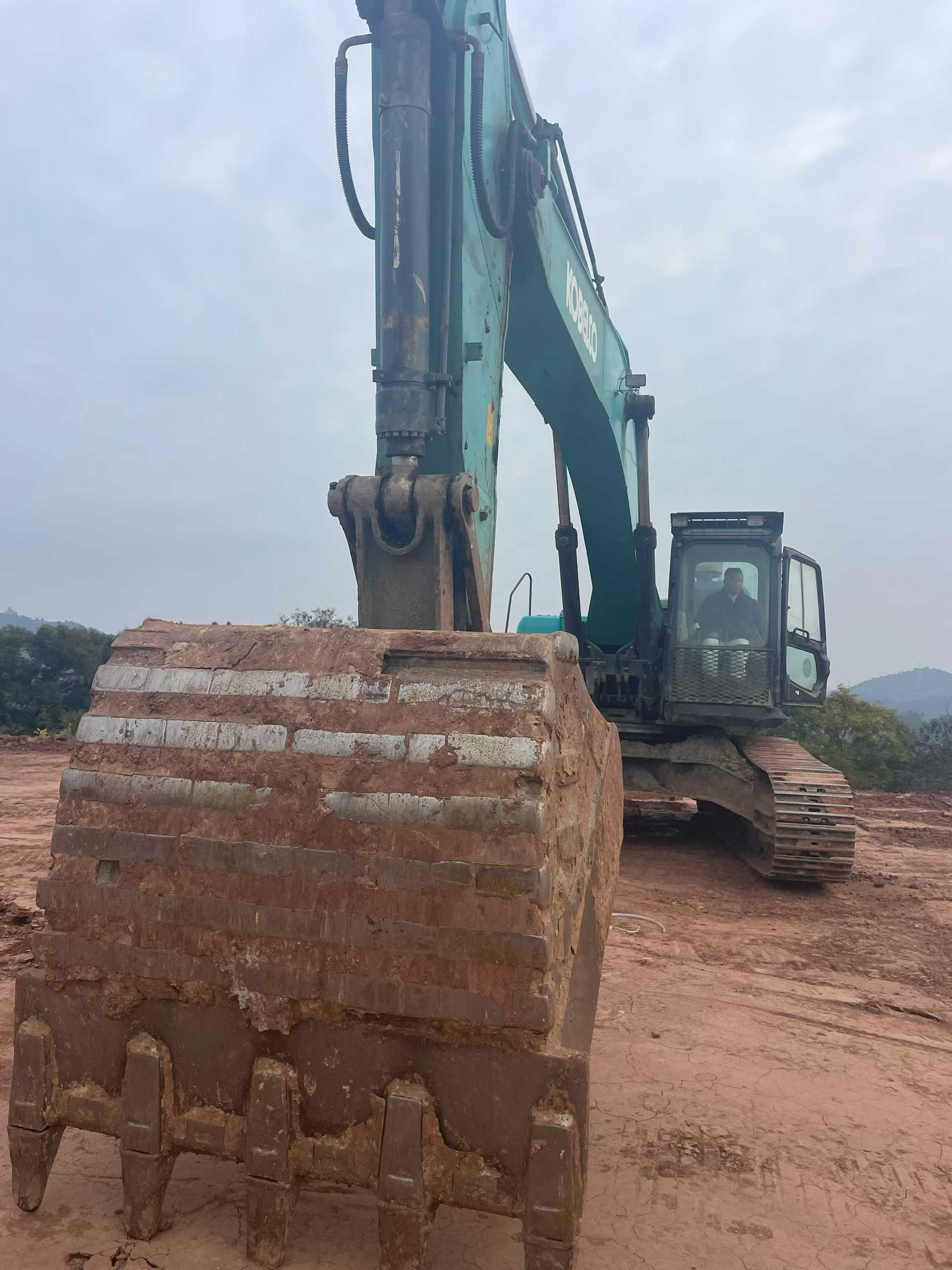 Used Kobelco SK380D Excavator 2019 Model / 7