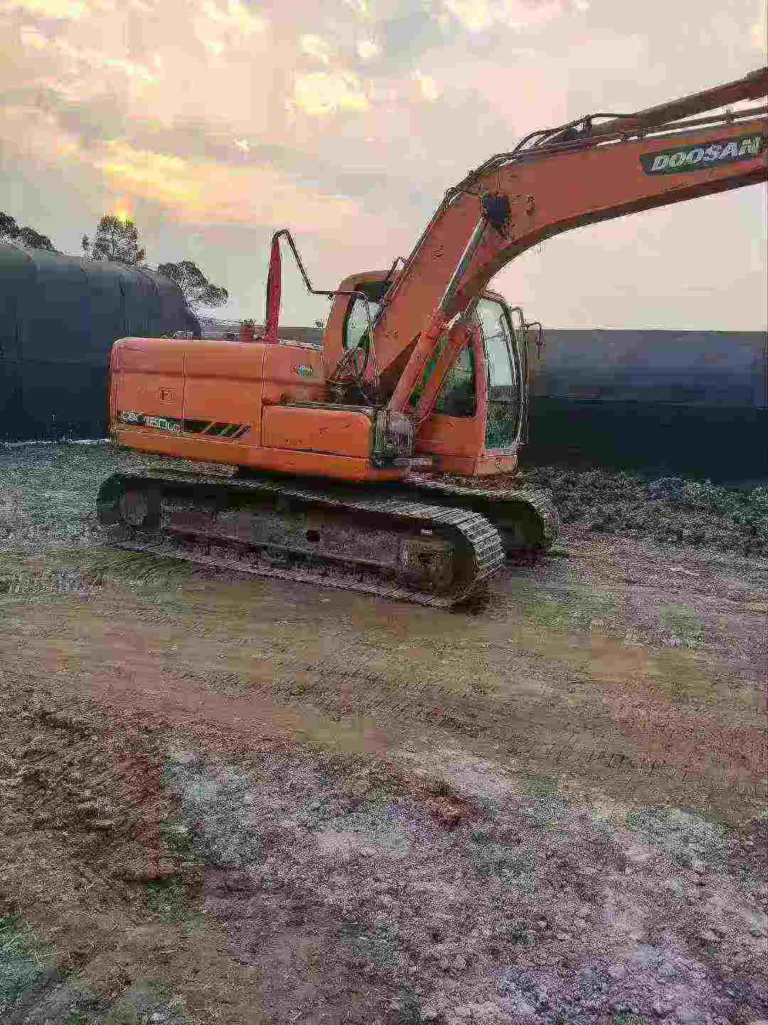 Used Doosan DX15 Excavator 2015 Model / 2