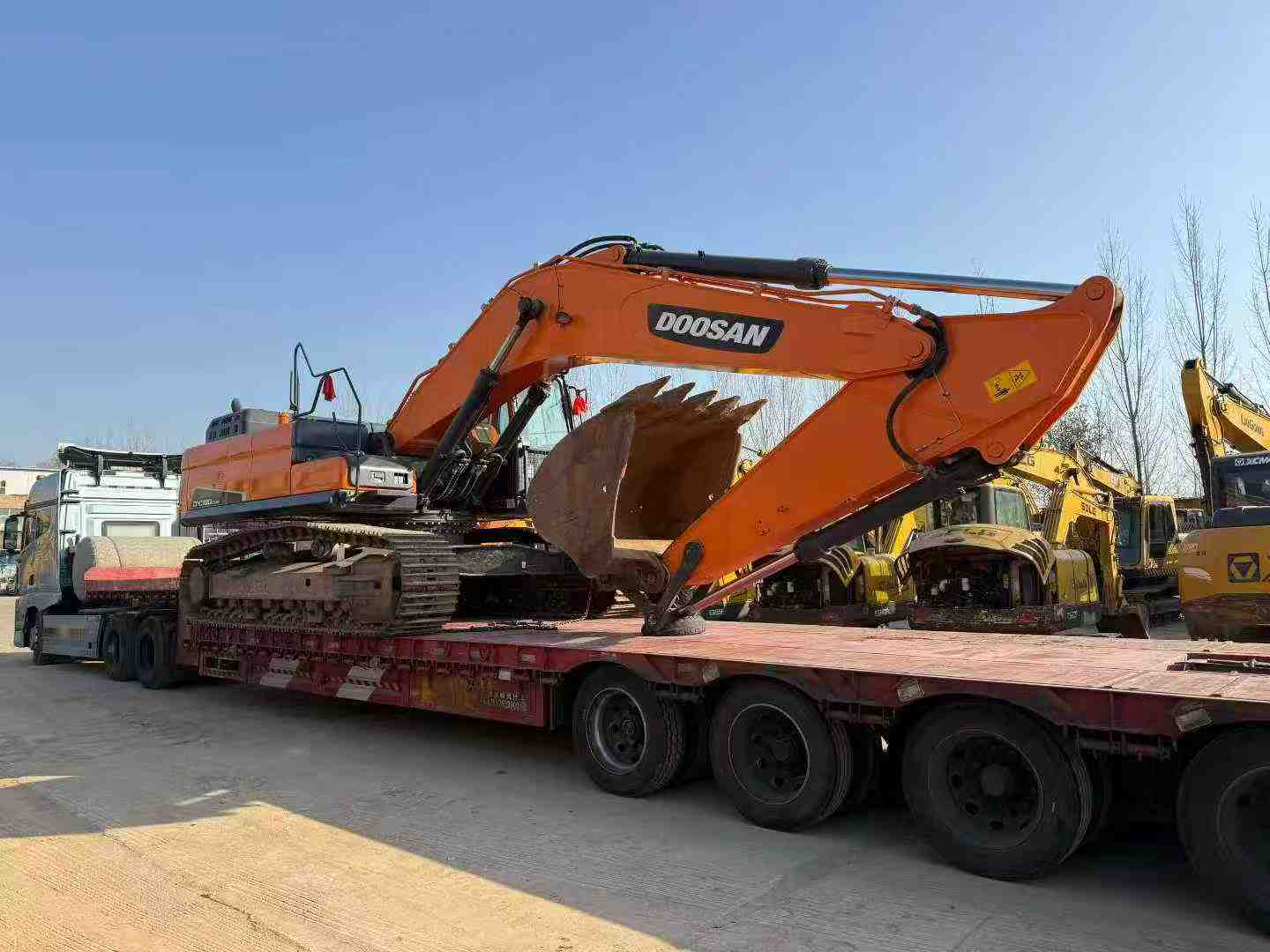Used Doosan DX80 Excavator 2016 Model / 2