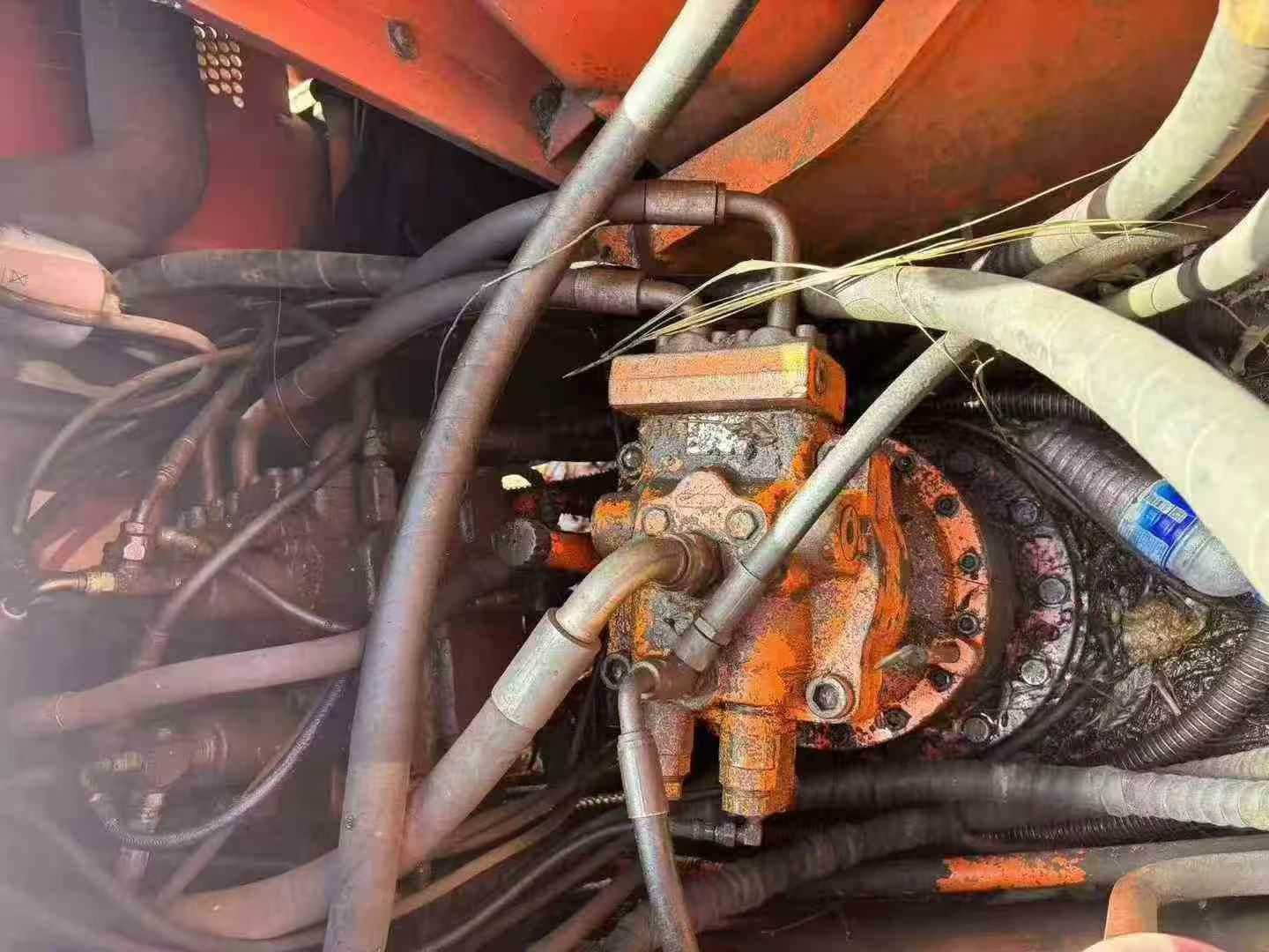 Used Doosan DH220-7 Excavator 2016 Model / 7