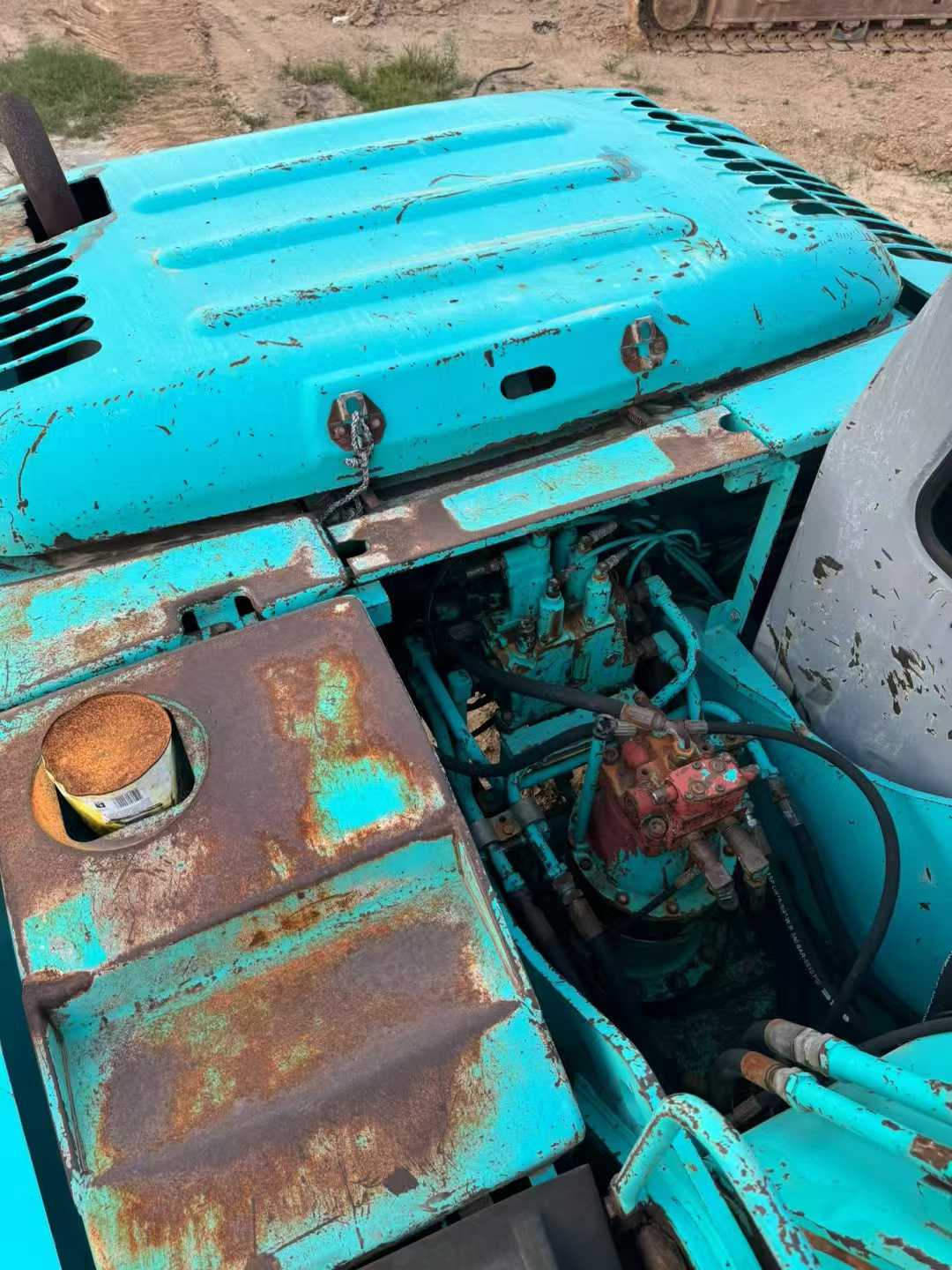 Used Kobelco SK200-5.5 Excavator 2016 Model / 2