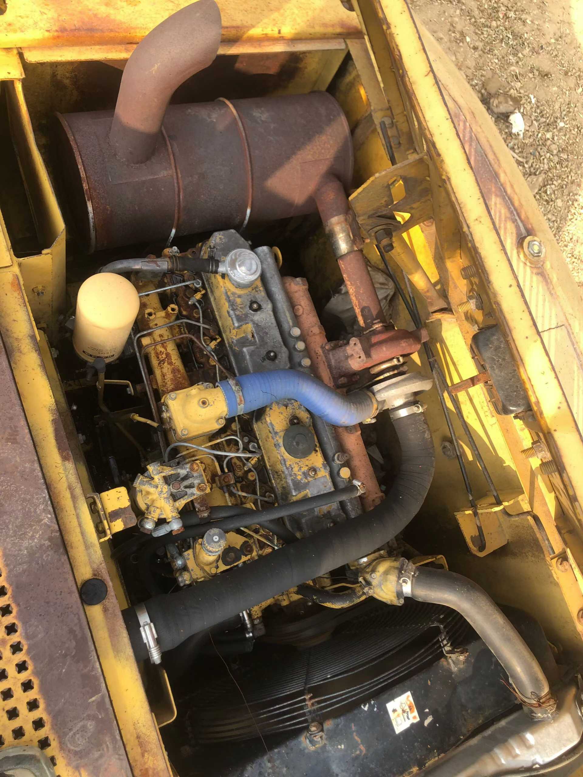 Used Caterpillar 320C Excavator 2016 Model / 5