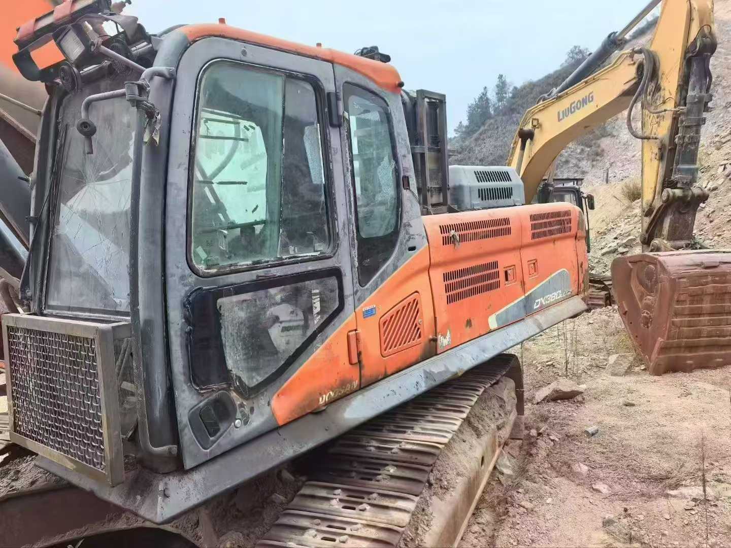 Used Doosan DX80 Excavator 2017 Model / 4