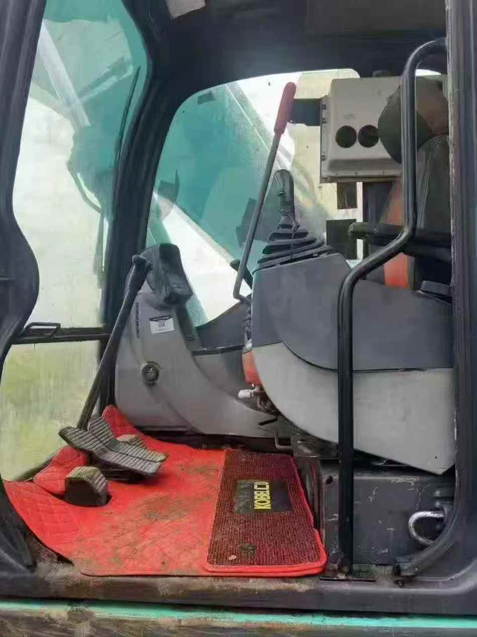 Used Kobelco SK250 Excavator 2016 Model / 8