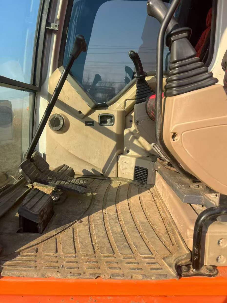 Used Doosan DX80 Excavator 2016 Model / 9