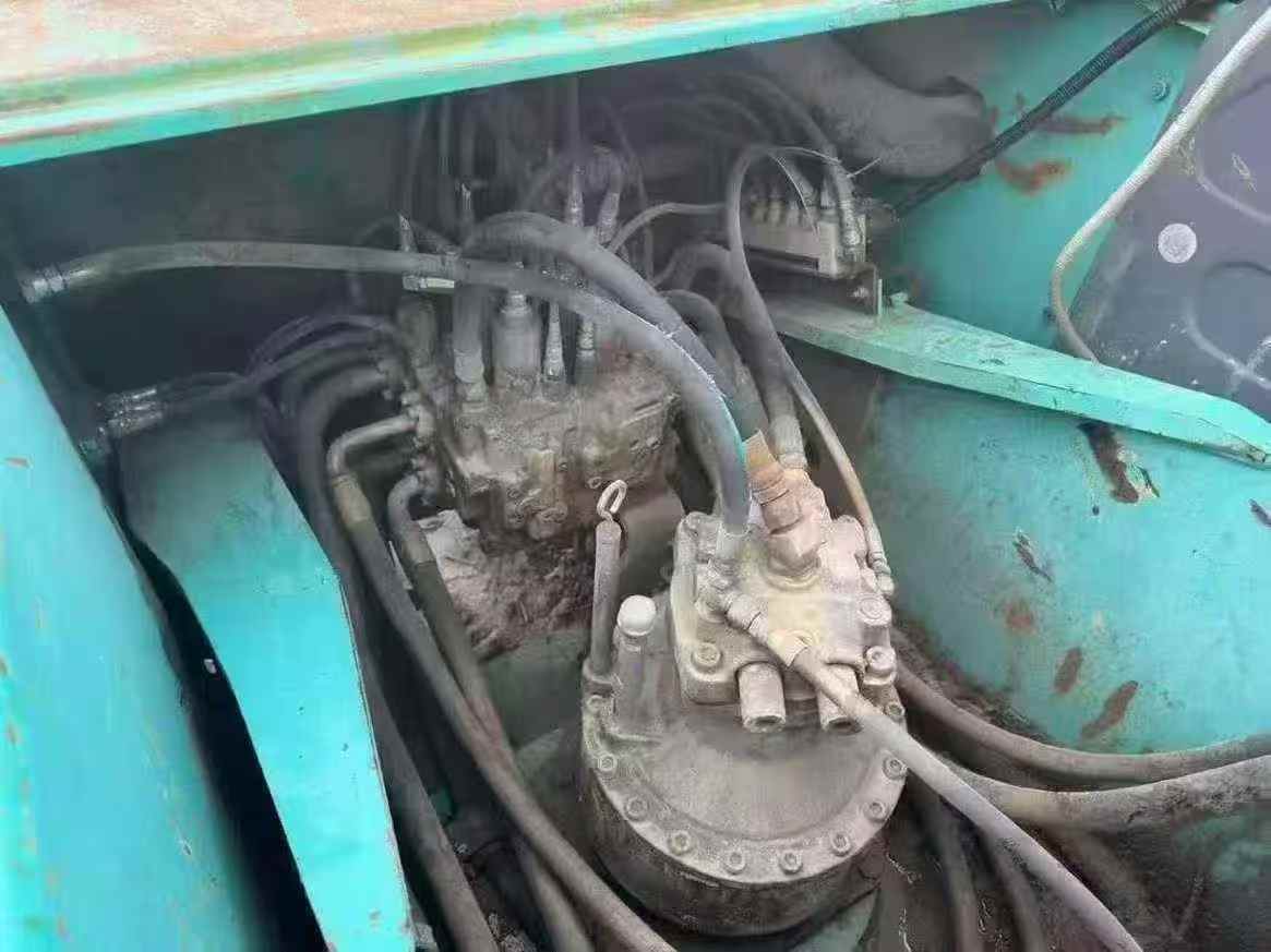 Used Kobelco SK250 Excavator 2016 Model / 4