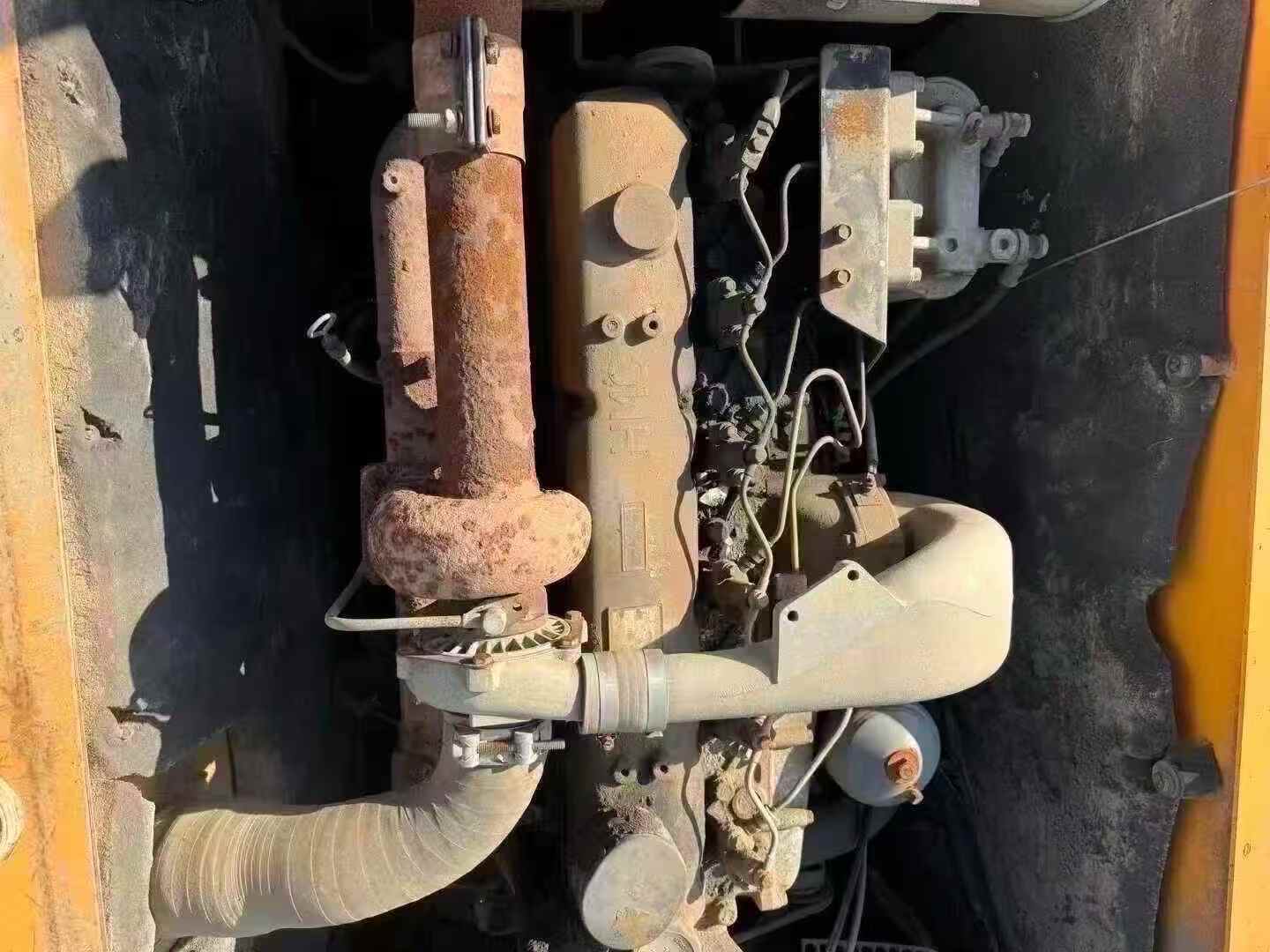 Used Hyundai R215-7 Excavator 2010 Model / 9