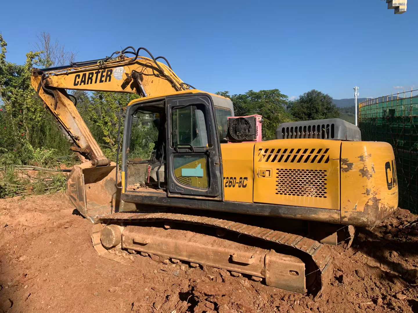 Used Caterpillar CT220-8 Excavator 2015 Model