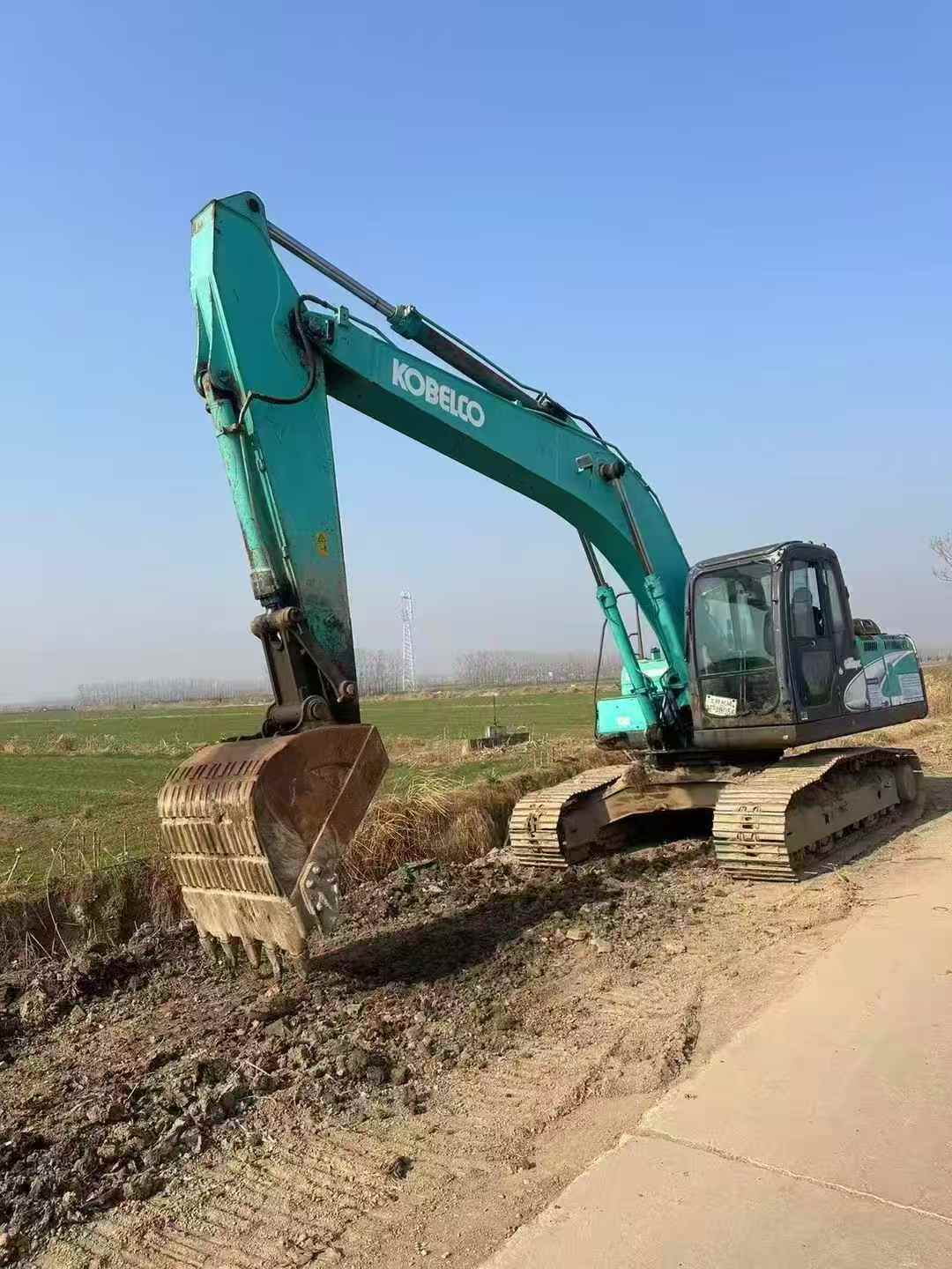 Used Kobelco SK200-8 Excavator 2016 Model