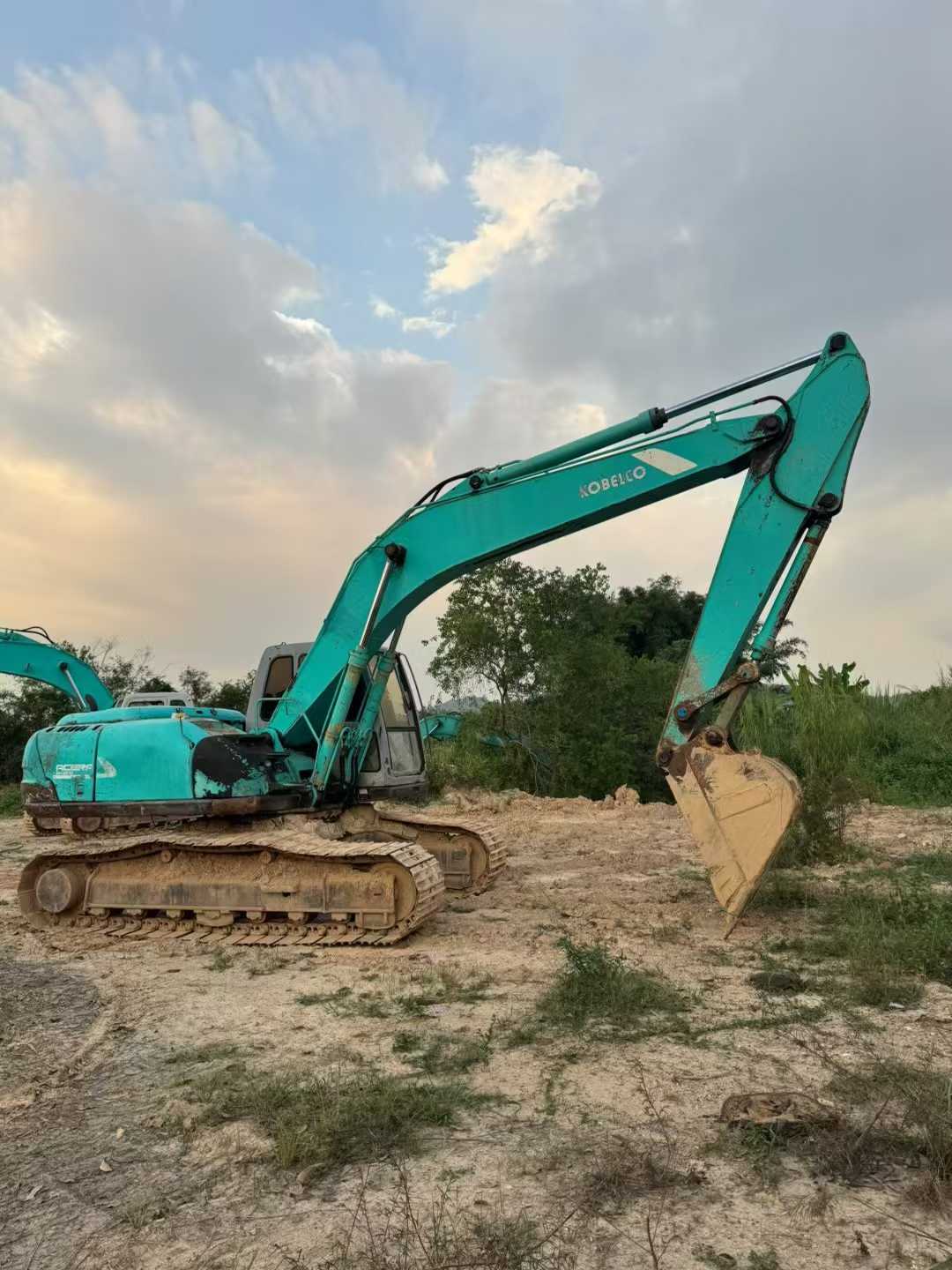 Used Kobelco SK200-5.5 Excavator 2016 Model