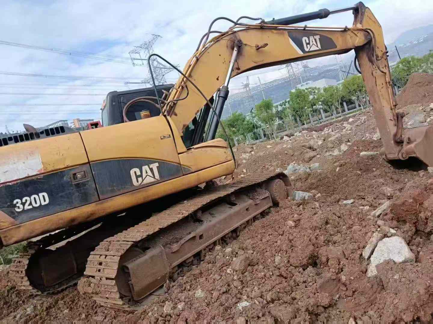 Used Caterpillar 320D Excavator 2016 Model