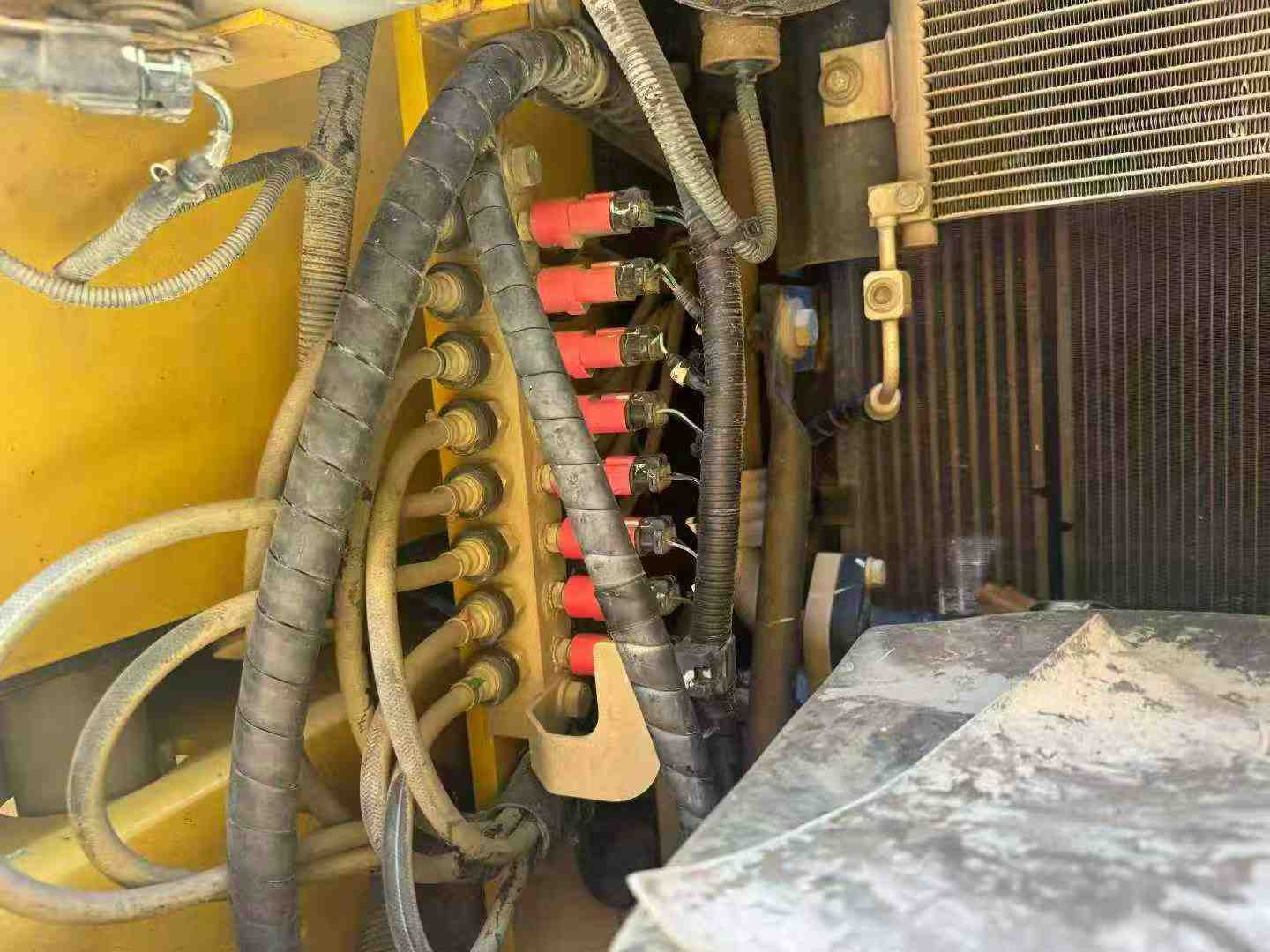 Used Komatsu PC130-8 Excavator 2018 Model / 9