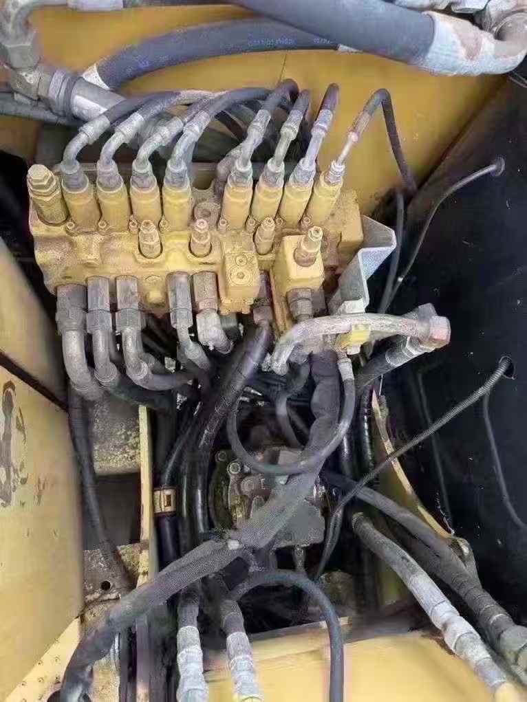 Used Caterpillar 307V2 Excavator 2012 Model / 7