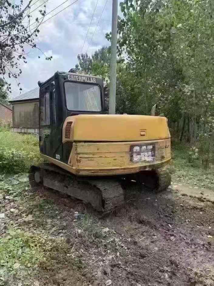 Used Caterpillar 307V2 Excavator 2012 Model / 3