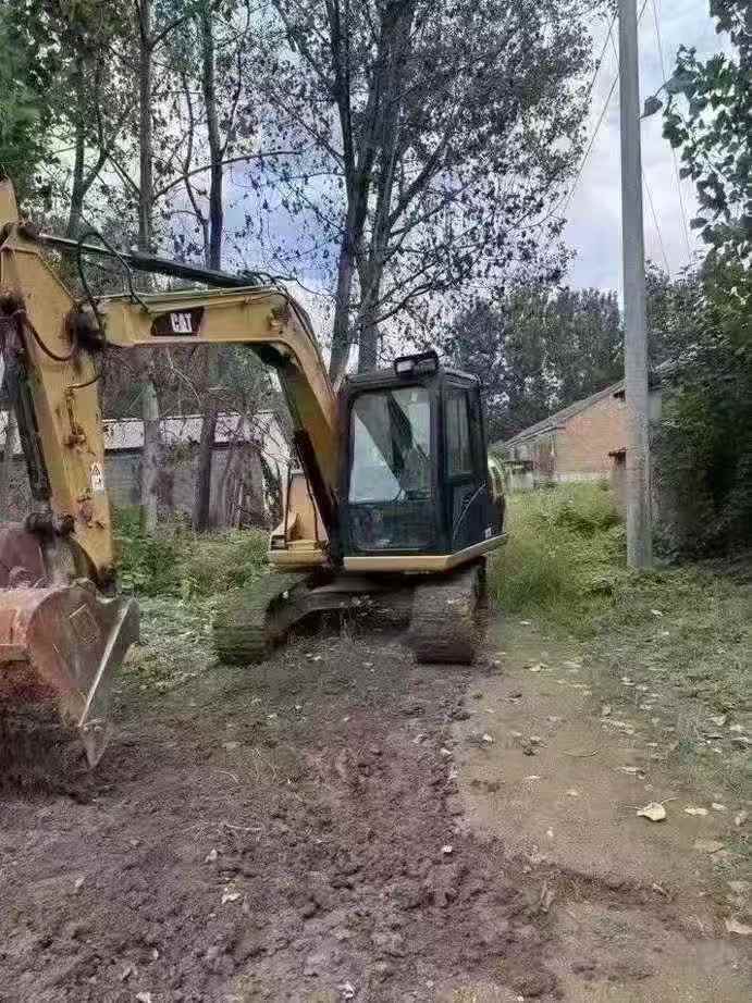 Used Caterpillar 307V2 Excavator 2012 Model / 4