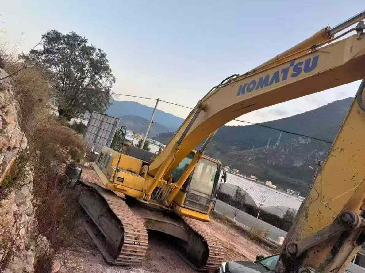 Used Komatsu PC60-8 Excavator 2016 Model