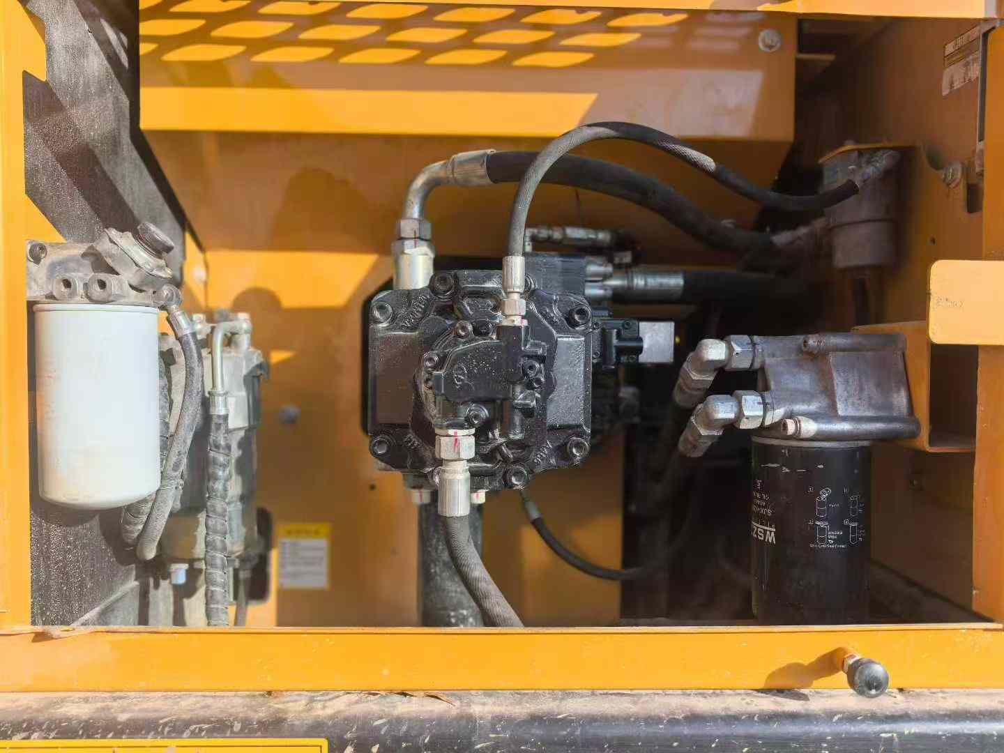 Used Sany SY205H Excavator 2022 Model / 6