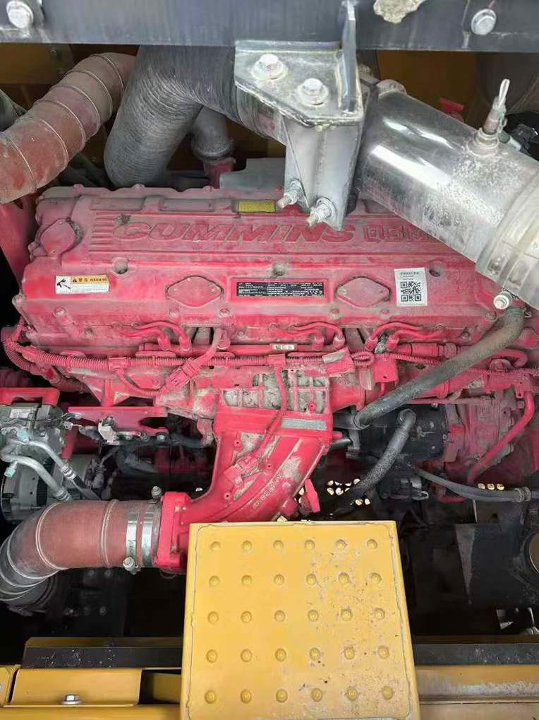 Used XCMG XE750G Excavator 2024 Model / 6