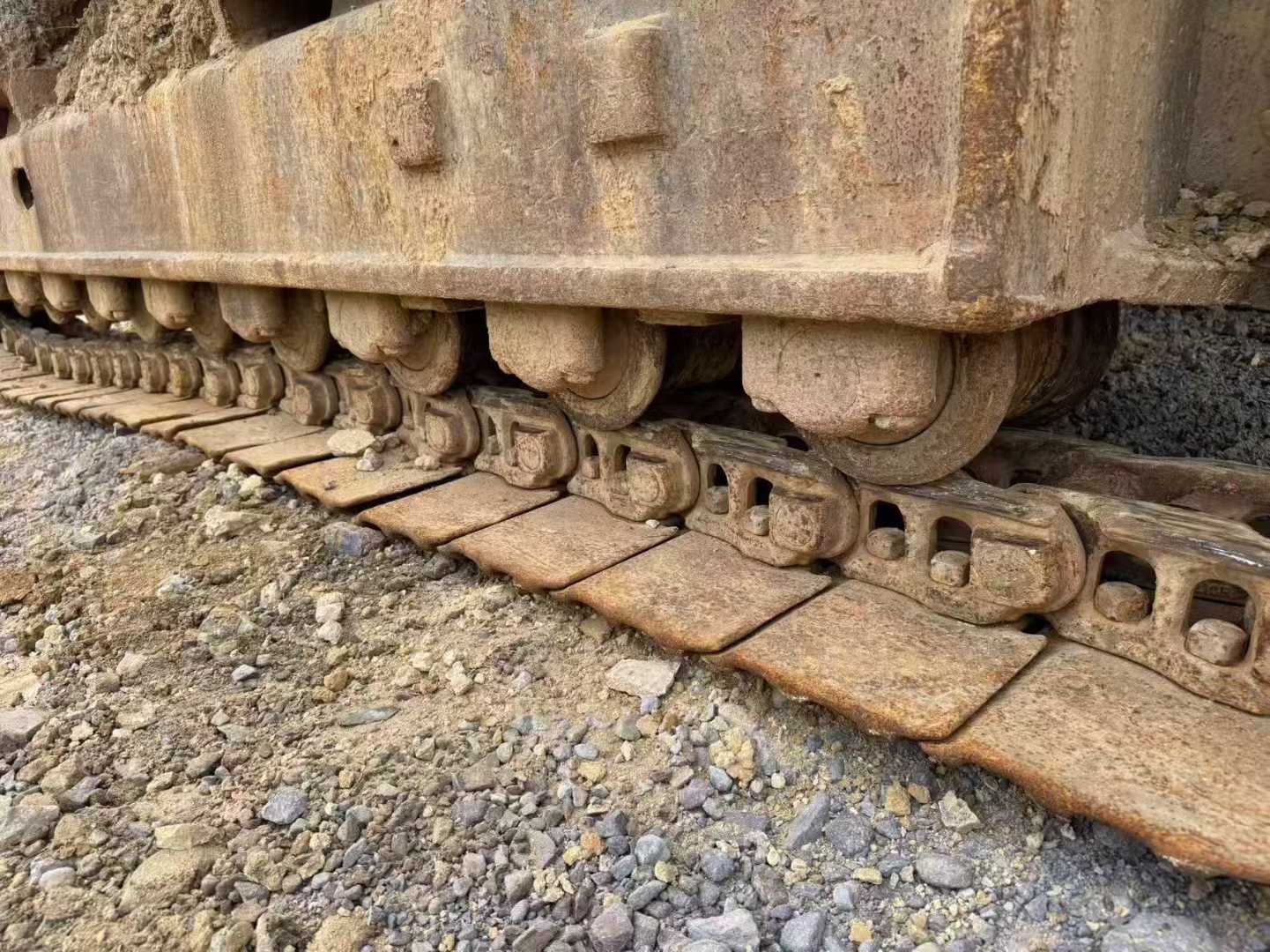 Used Doosan DX500 Excavator 2011 Model / 8