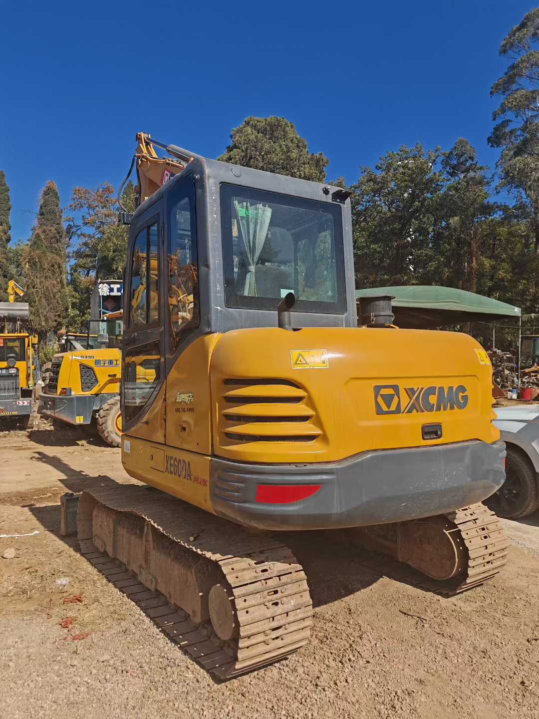 Used XCMG XE60 Excavator 2022 Model / 3