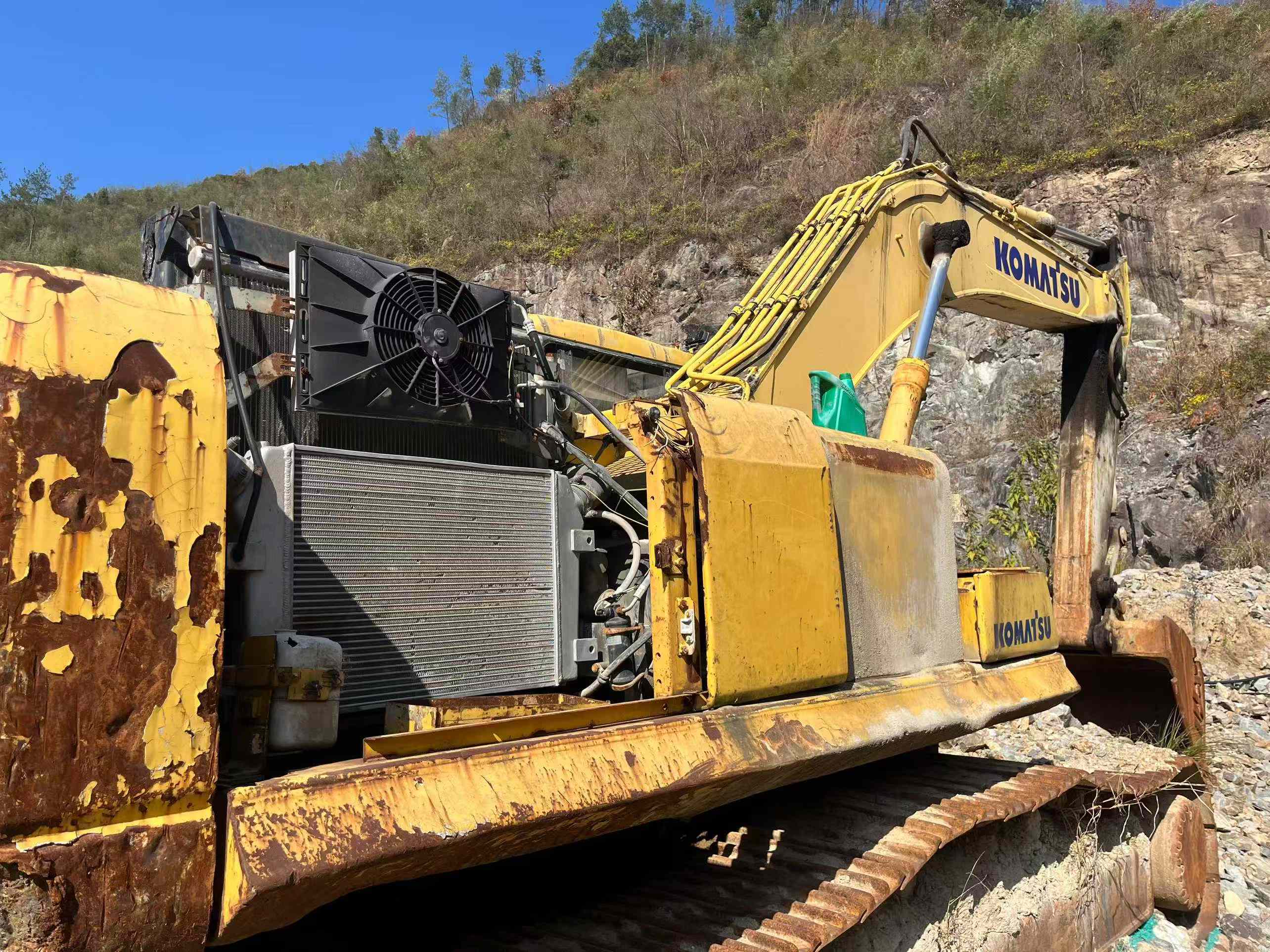 Used Komatsu PC60-7 Excavator 2012 Model / 2