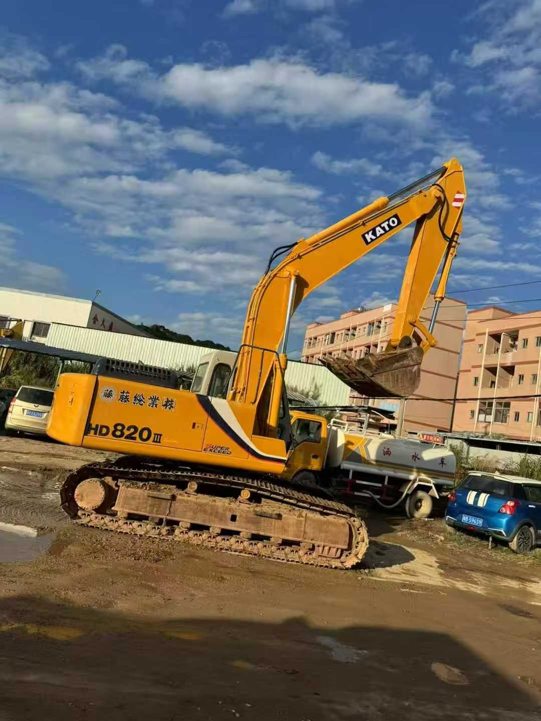 Used Kato HD820 Excavator 2016 Model