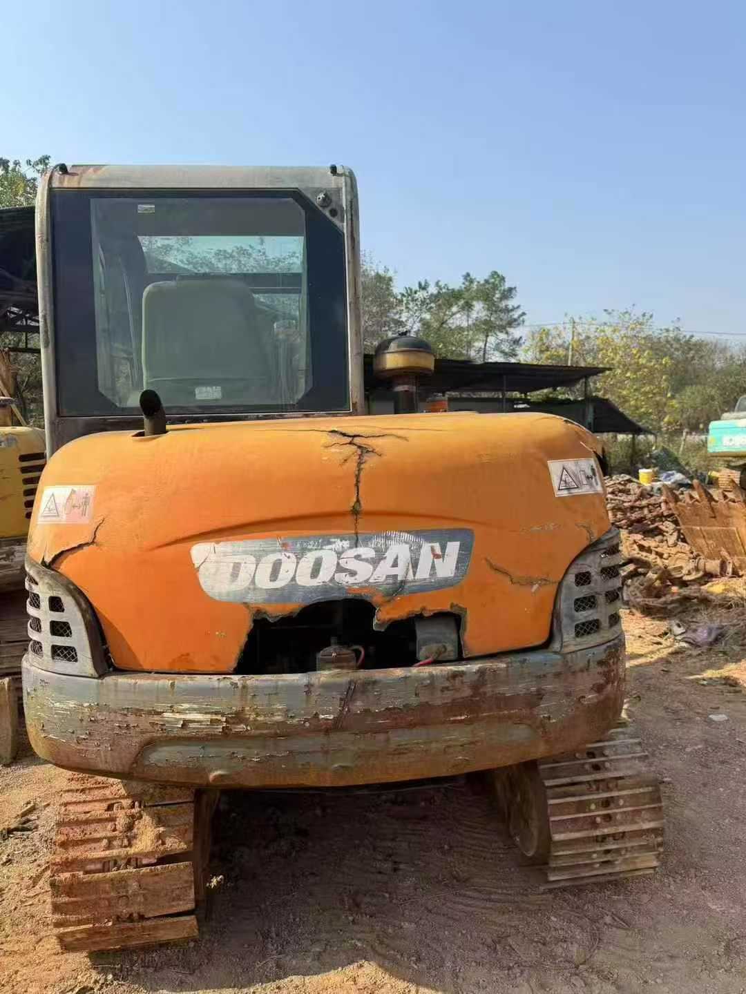 Used Doosan DX60 Excavator 2016 Model / 2