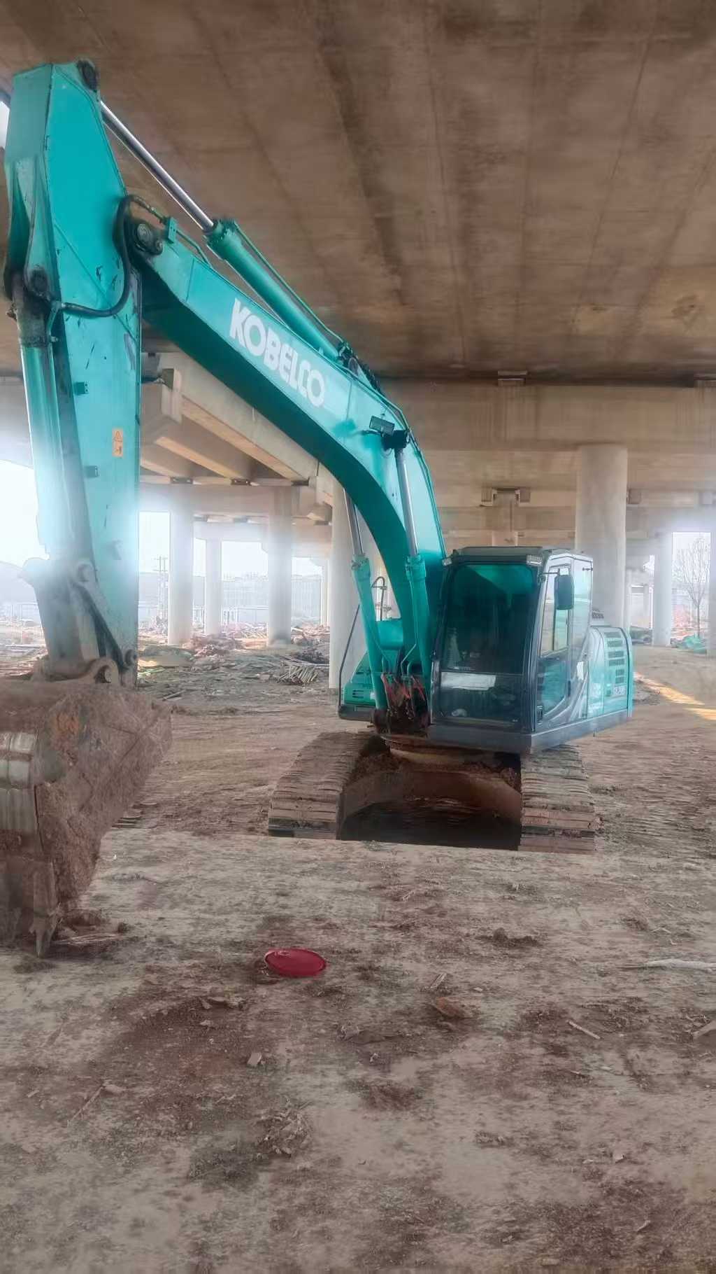 Used Kobelco SK200 Excavator 2018 Model / 2