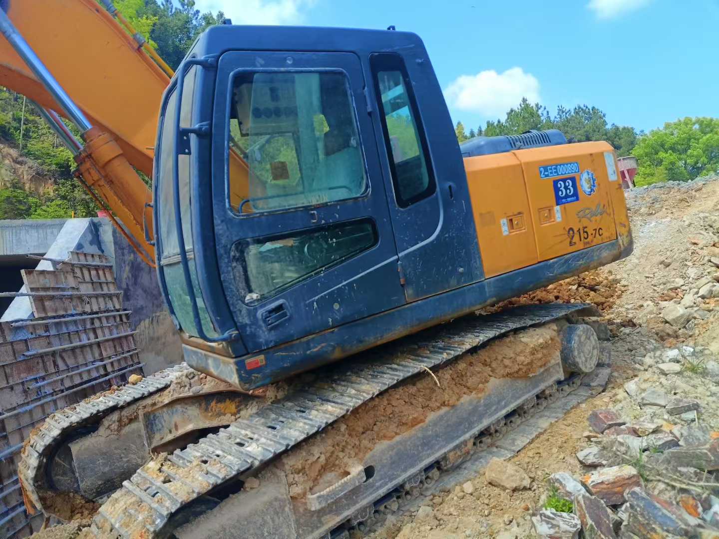 Used Hyundai R215VSN Excavator 2014 Model