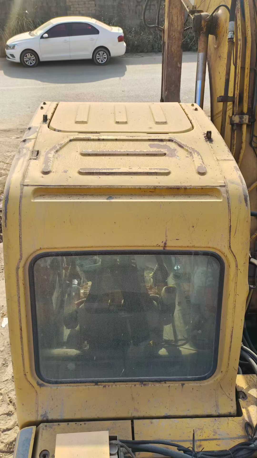 Used Komatsu PC120 Excavator 2016 Model / 6