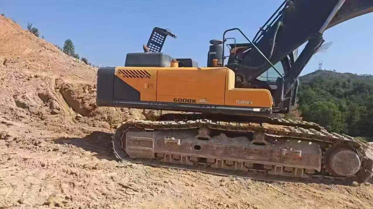 Used Hyundai HX60 Excavator 2022 Model / 2