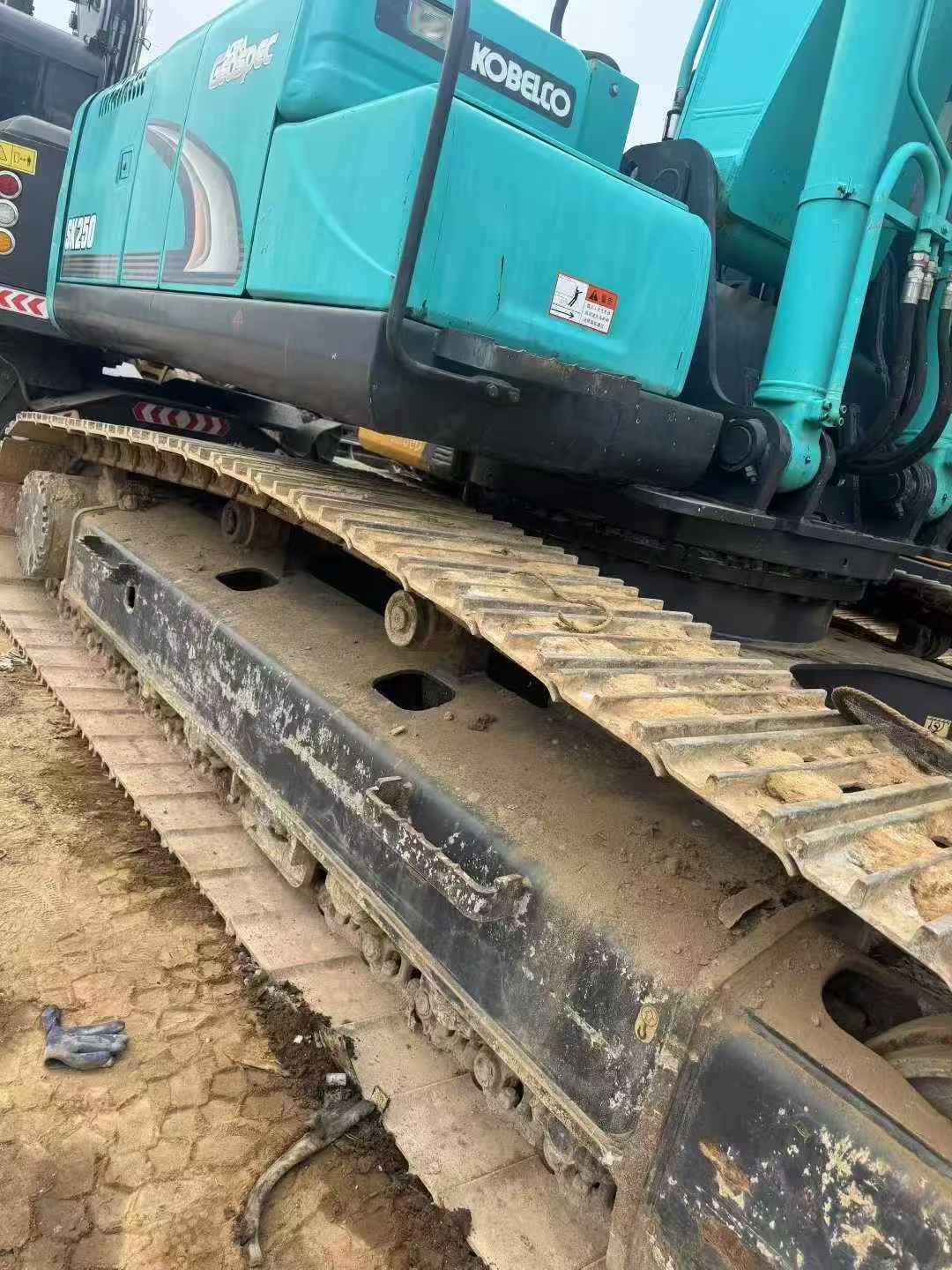 Used Kobelco SK250 Excavator 2016 Model / 6