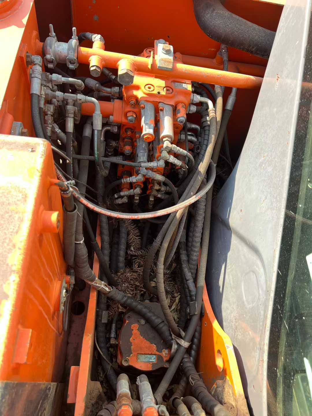 Used Hitachi ZX60 Excavator 2016 Model / 9