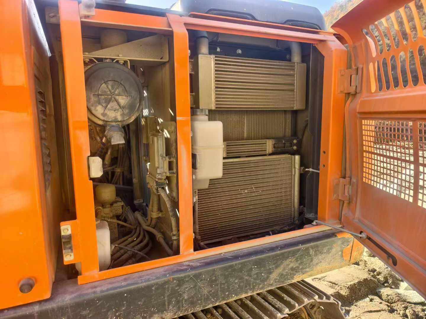 Used Doosan DX15 Excavator 2021 Model / 8