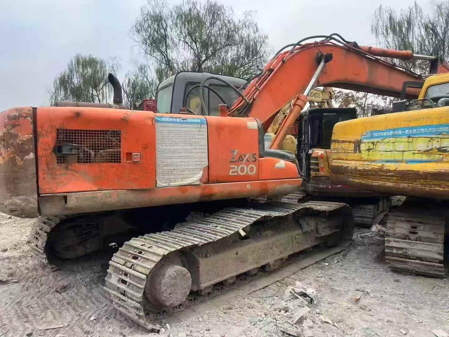 Used Hitachi ZAXIS200 Excavator 2016 Model