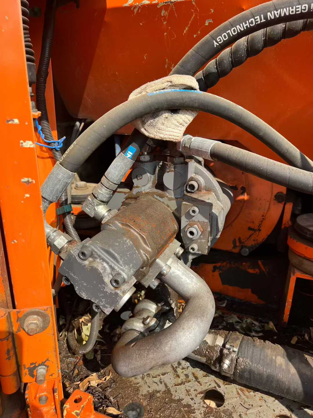 Used Hitachi ZX60 Excavator 2016 Model / 8