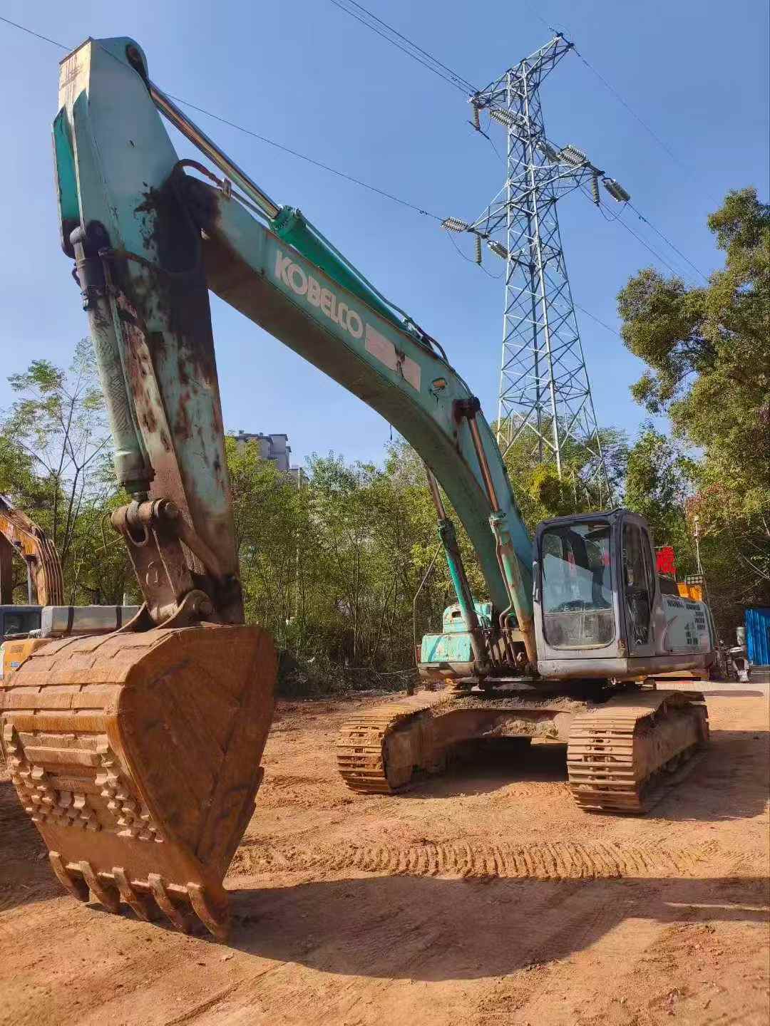 Used Kobelco SK350-8 Excavator 2016 Model / 3