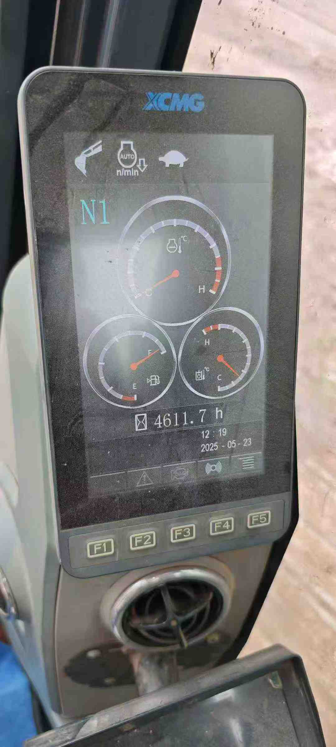 Used XCMG LW200 Excavator 2023 Model / 5