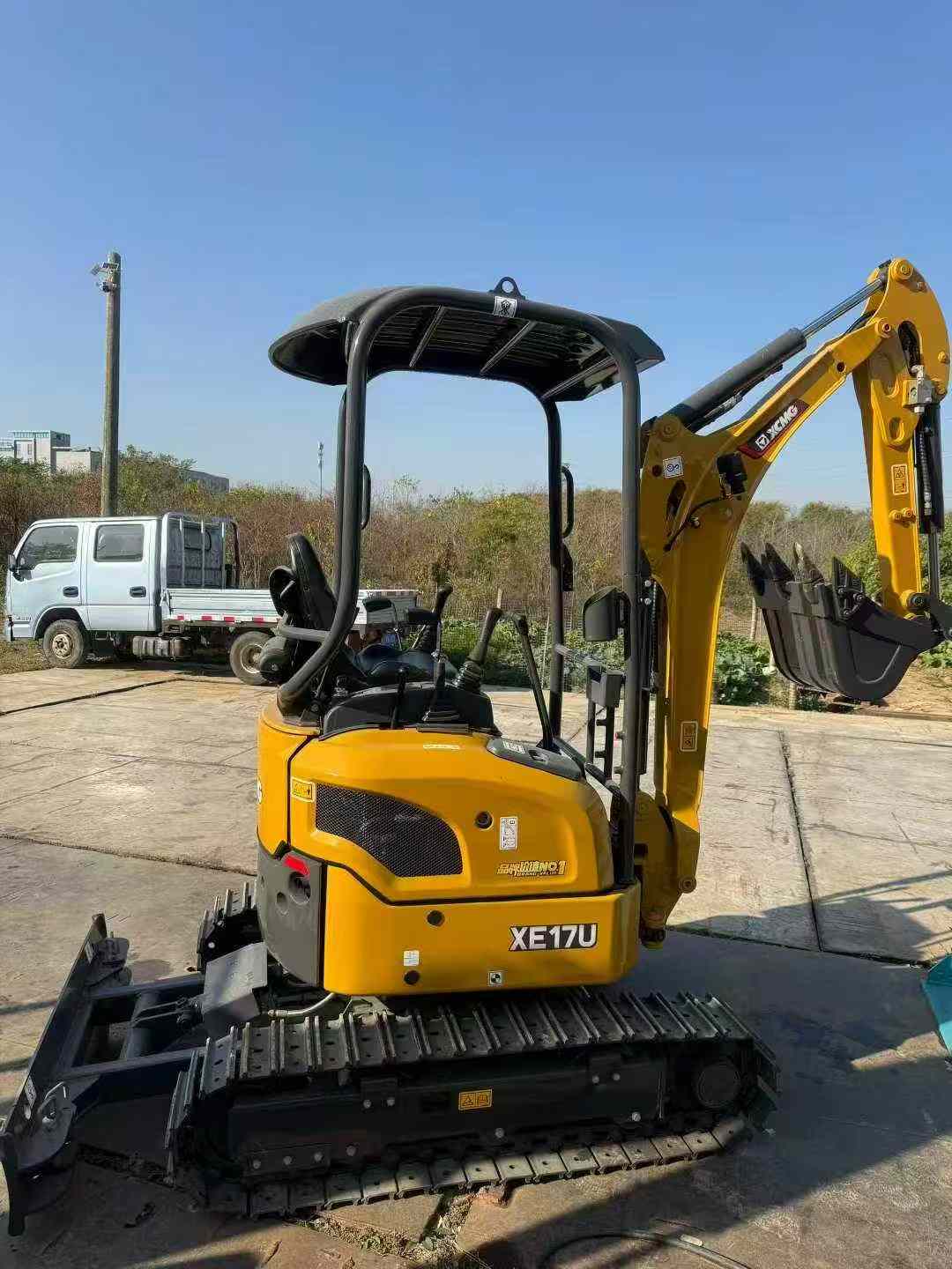 Used XCMG XE17U Excavator 2016 Model